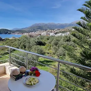 Zahos Apartamento Himarë
